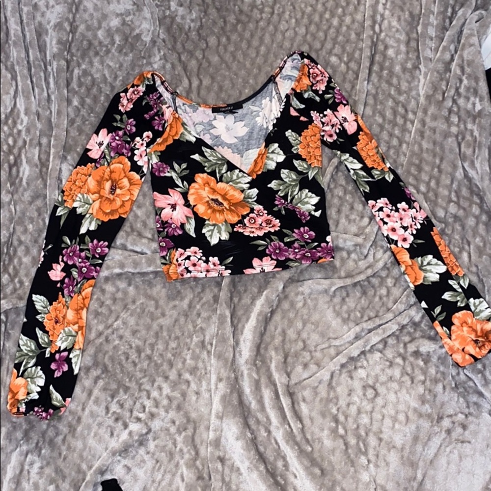Crop top